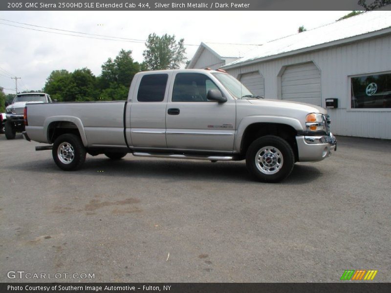 Silver Birch Metallic / Dark Pewter 2005 GMC Sierra 2500HD SLE Extended Cab 4x4