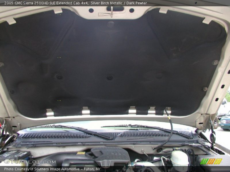 Silver Birch Metallic / Dark Pewter 2005 GMC Sierra 2500HD SLE Extended Cab 4x4