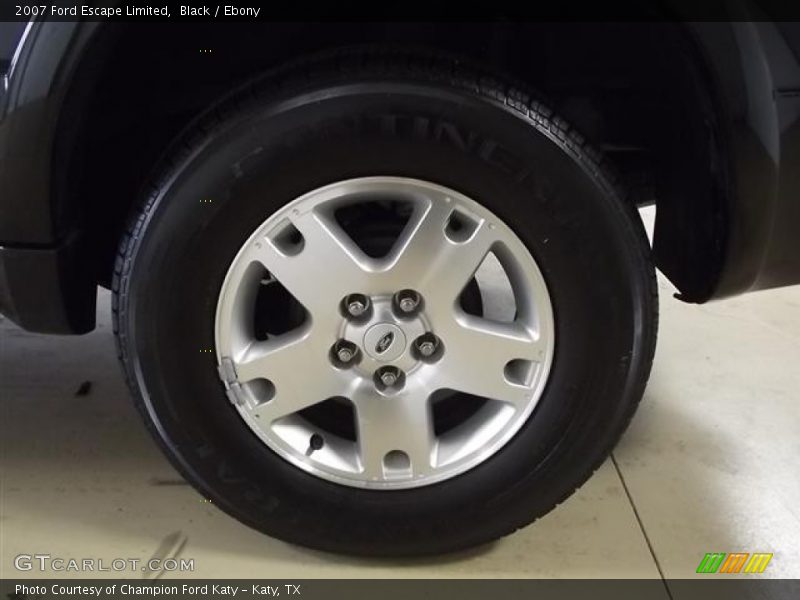  2007 Escape Limited Wheel