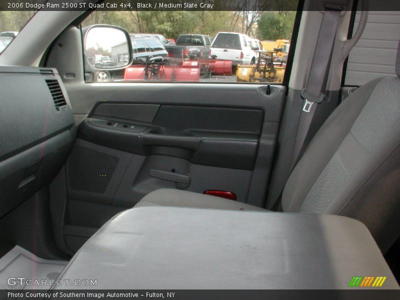 Black / Medium Slate Gray 2006 Dodge Ram 2500 ST Quad Cab 4x4