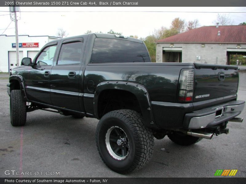 Black / Dark Charcoal 2005 Chevrolet Silverado 1500 Z71 Crew Cab 4x4