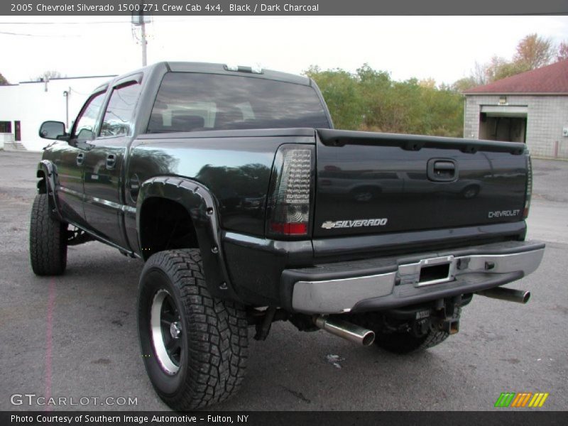 Black / Dark Charcoal 2005 Chevrolet Silverado 1500 Z71 Crew Cab 4x4