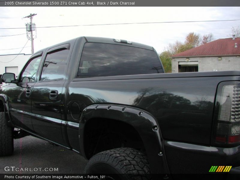 Black / Dark Charcoal 2005 Chevrolet Silverado 1500 Z71 Crew Cab 4x4