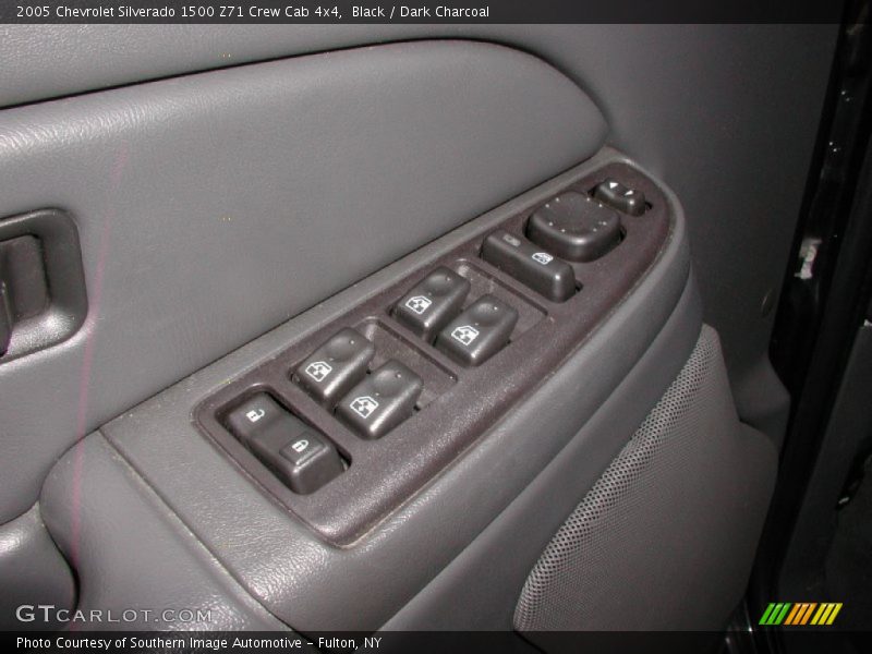 Black / Dark Charcoal 2005 Chevrolet Silverado 1500 Z71 Crew Cab 4x4