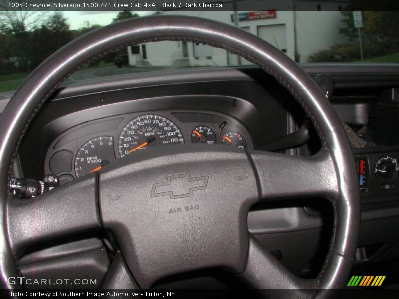 Black / Dark Charcoal 2005 Chevrolet Silverado 1500 Z71 Crew Cab 4x4