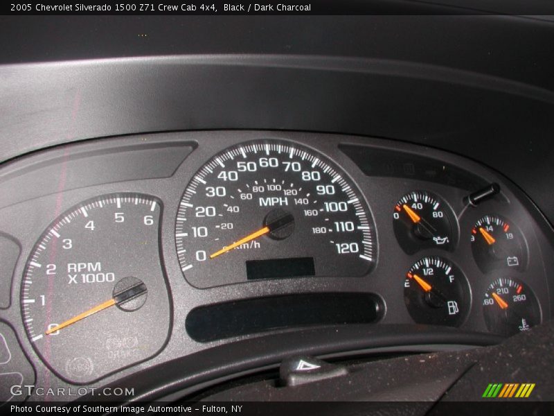 Black / Dark Charcoal 2005 Chevrolet Silverado 1500 Z71 Crew Cab 4x4