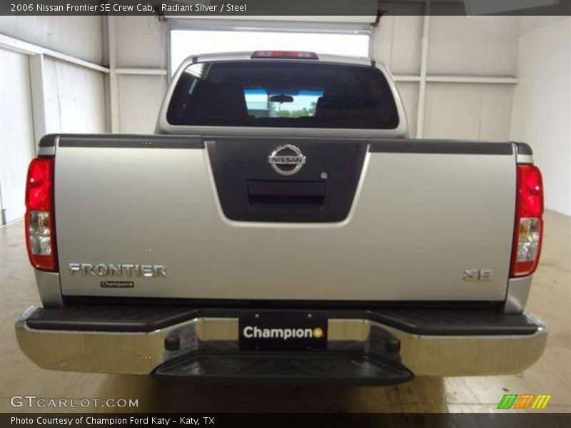 Radiant Silver / Steel 2006 Nissan Frontier SE Crew Cab