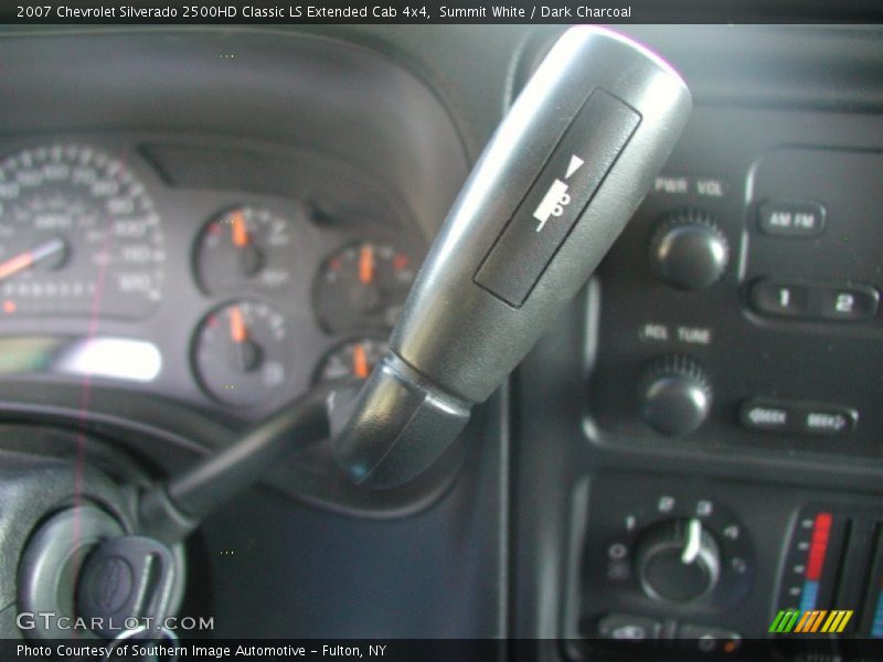 Summit White / Dark Charcoal 2007 Chevrolet Silverado 2500HD Classic LS Extended Cab 4x4