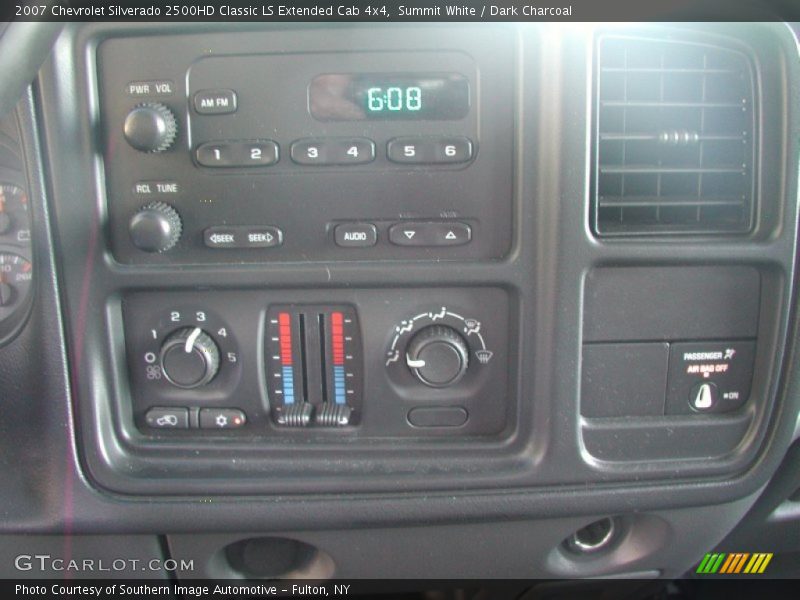 Summit White / Dark Charcoal 2007 Chevrolet Silverado 2500HD Classic LS Extended Cab 4x4