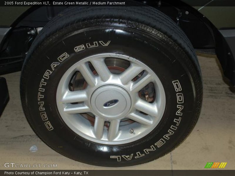 Estate Green Metallic / Medium Parchment 2005 Ford Expedition XLT