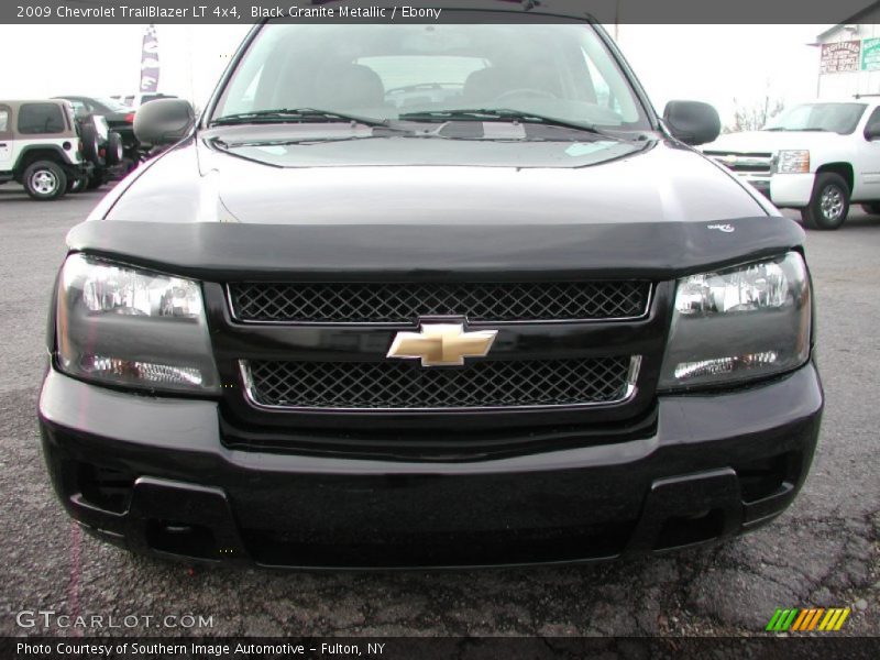Black Granite Metallic / Ebony 2009 Chevrolet TrailBlazer LT 4x4