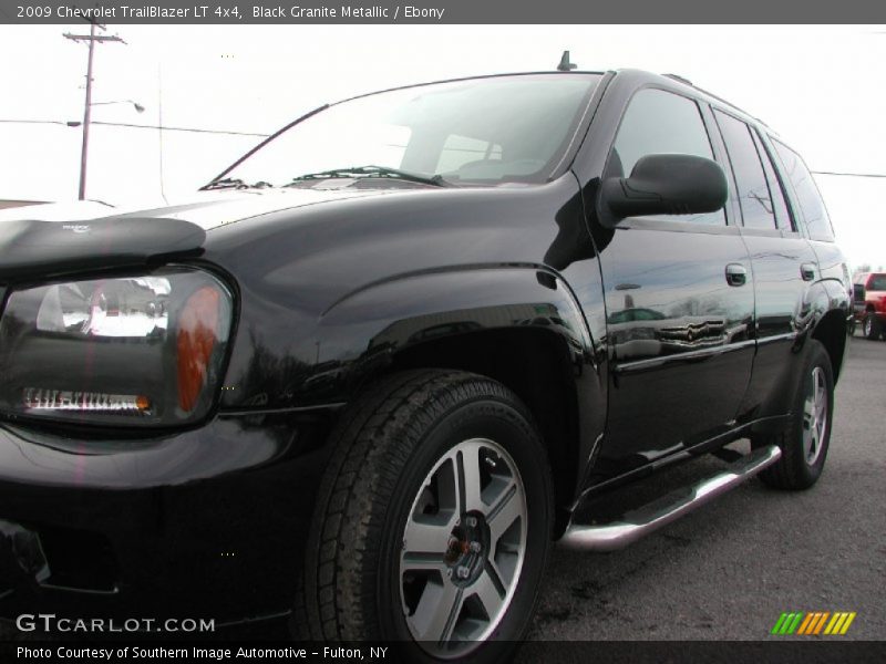 Black Granite Metallic / Ebony 2009 Chevrolet TrailBlazer LT 4x4