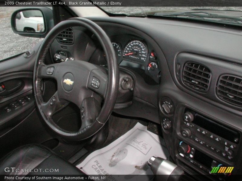 Black Granite Metallic / Ebony 2009 Chevrolet TrailBlazer LT 4x4
