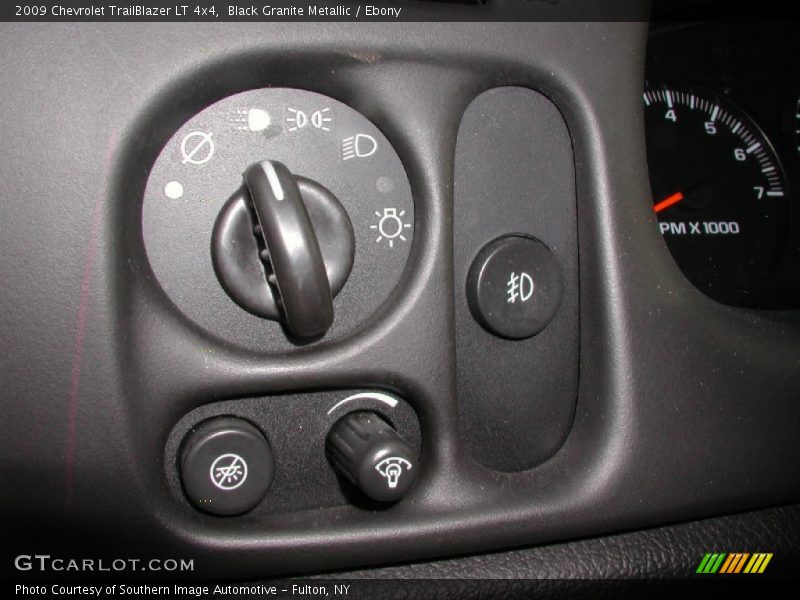 Black Granite Metallic / Ebony 2009 Chevrolet TrailBlazer LT 4x4