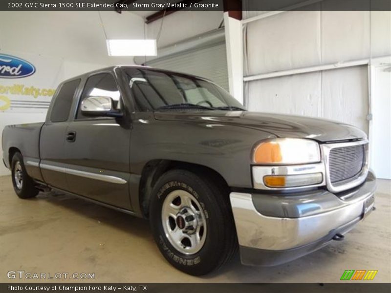 Storm Gray Metallic / Graphite 2002 GMC Sierra 1500 SLE Extended Cab