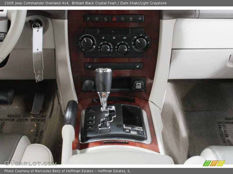 Brilliant Black Crystal Pearl / Dark Khaki/Light Graystone 2008 Jeep Commander Overland 4x4