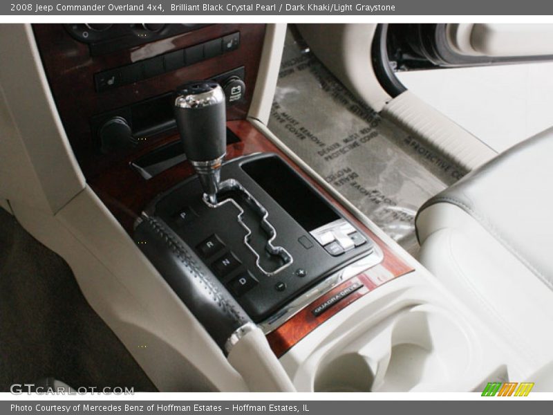 Brilliant Black Crystal Pearl / Dark Khaki/Light Graystone 2008 Jeep Commander Overland 4x4