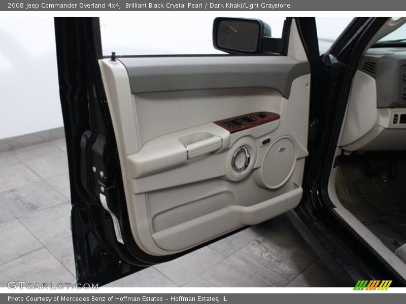 Brilliant Black Crystal Pearl / Dark Khaki/Light Graystone 2008 Jeep Commander Overland 4x4