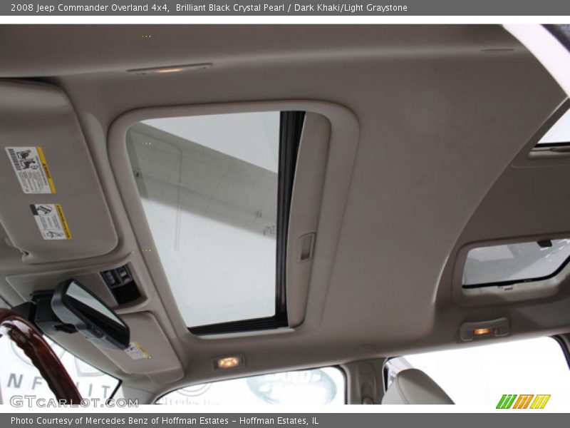 Brilliant Black Crystal Pearl / Dark Khaki/Light Graystone 2008 Jeep Commander Overland 4x4