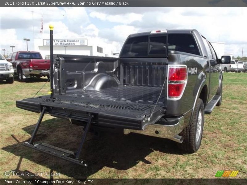 Sterling Grey Metallic / Black 2011 Ford F150 Lariat SuperCrew 4x4