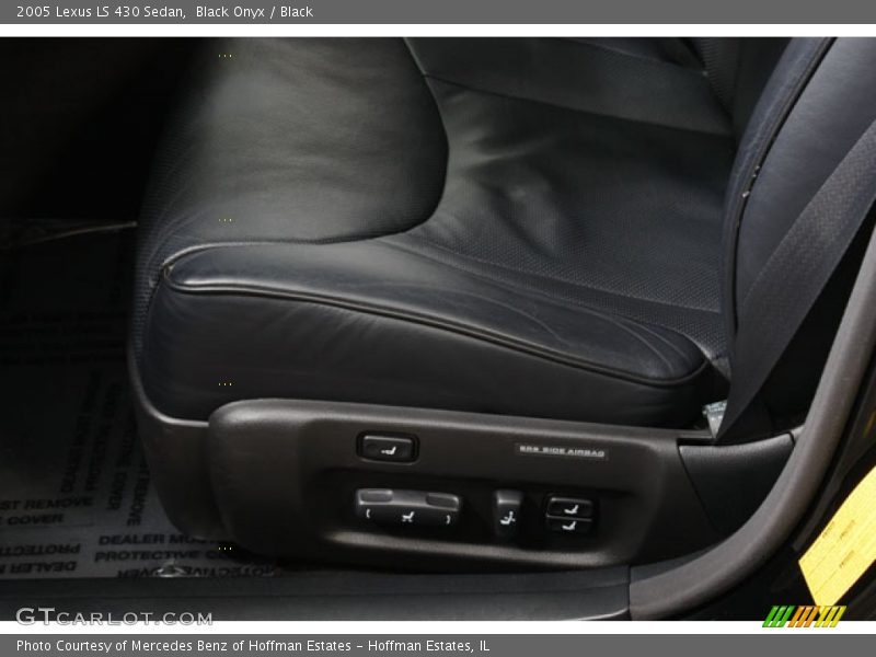 Black Onyx / Black 2005 Lexus LS 430 Sedan
