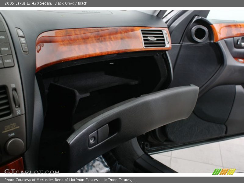 Black Onyx / Black 2005 Lexus LS 430 Sedan