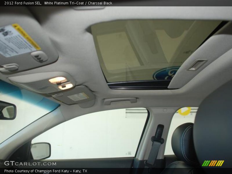 White Platinum Tri-Coat / Charcoal Black 2012 Ford Fusion SEL