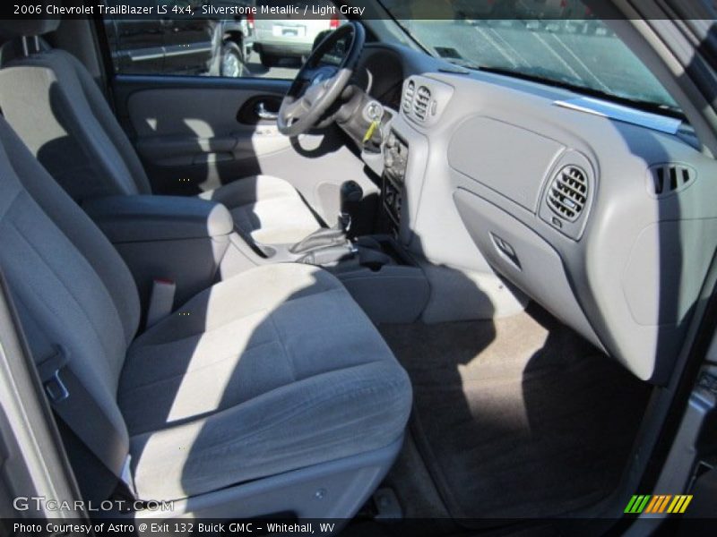 Silverstone Metallic / Light Gray 2006 Chevrolet TrailBlazer LS 4x4