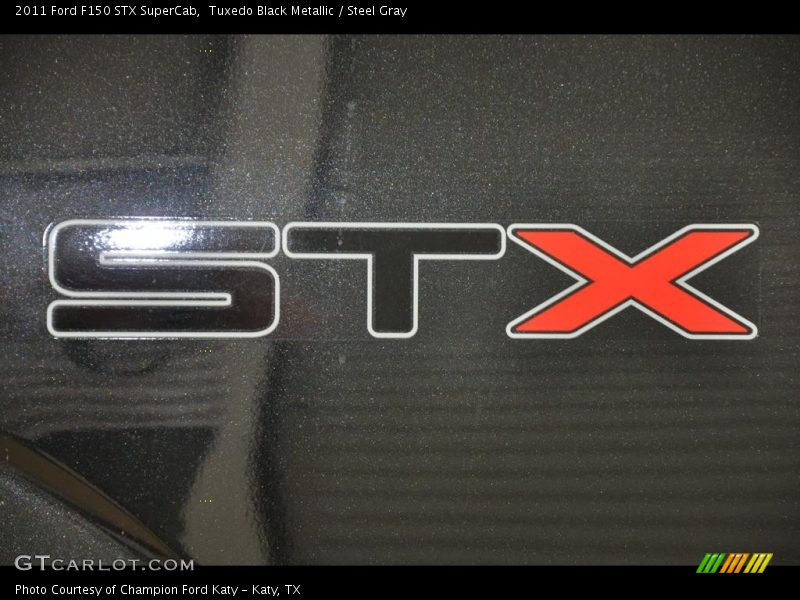 Tuxedo Black Metallic / Steel Gray 2011 Ford F150 STX SuperCab