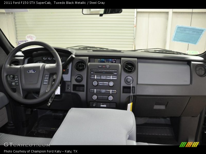 Tuxedo Black Metallic / Steel Gray 2011 Ford F150 STX SuperCab