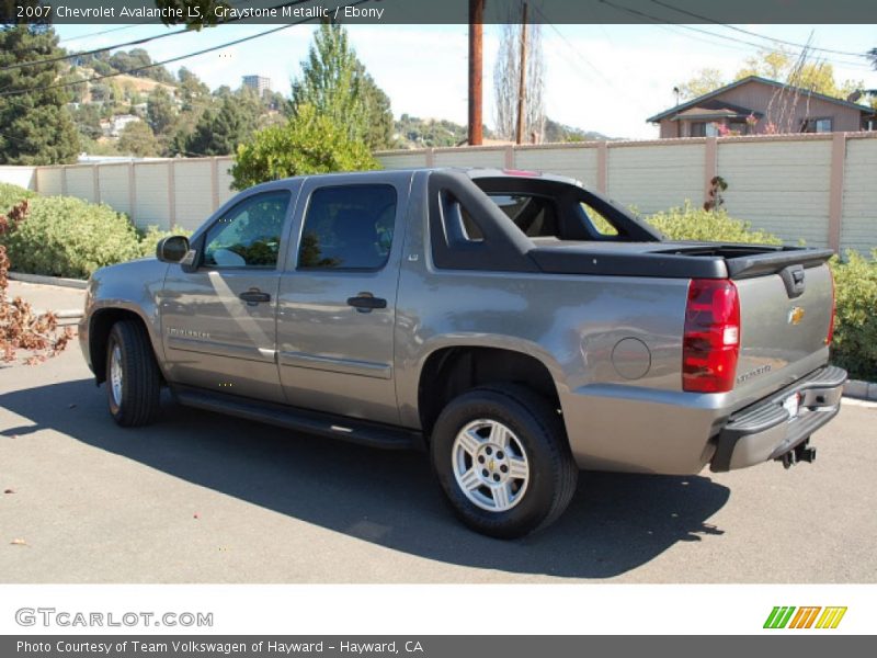 Graystone Metallic / Ebony 2007 Chevrolet Avalanche LS