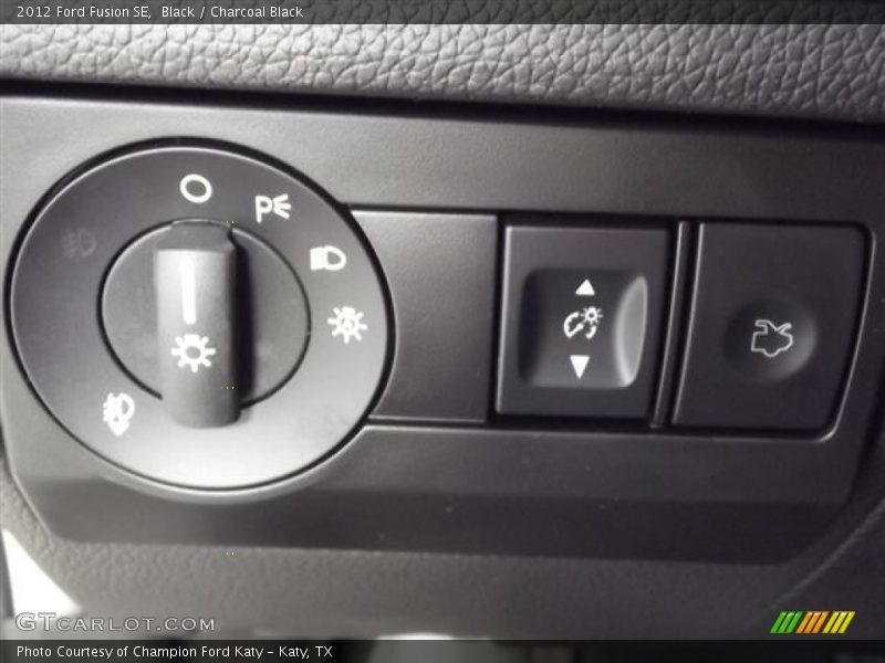 Black / Charcoal Black 2012 Ford Fusion SE