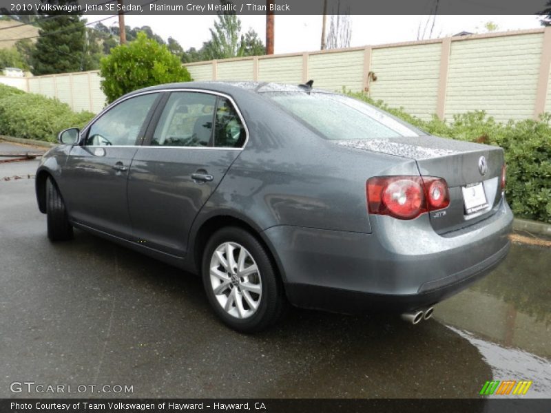 Platinum Grey Metallic / Titan Black 2010 Volkswagen Jetta SE Sedan