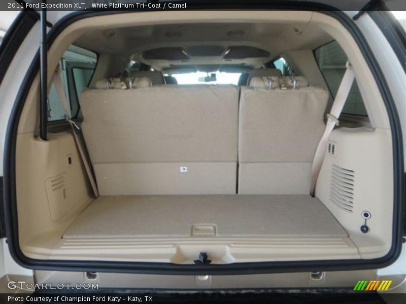 White Platinum Tri-Coat / Camel 2011 Ford Expedition XLT