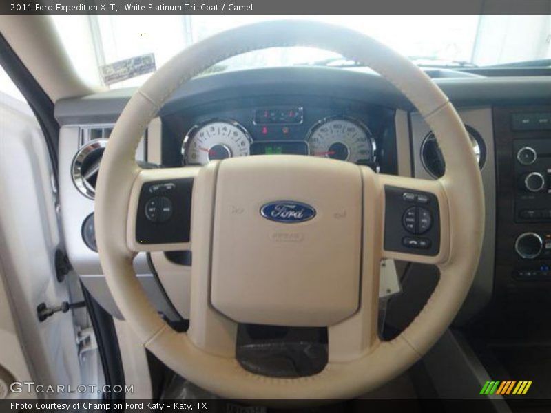 White Platinum Tri-Coat / Camel 2011 Ford Expedition XLT