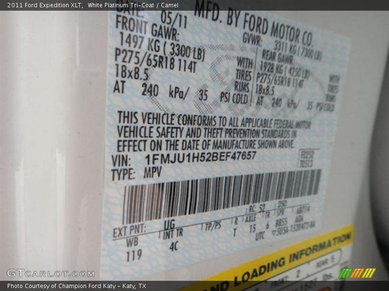 White Platinum Tri-Coat / Camel 2011 Ford Expedition XLT