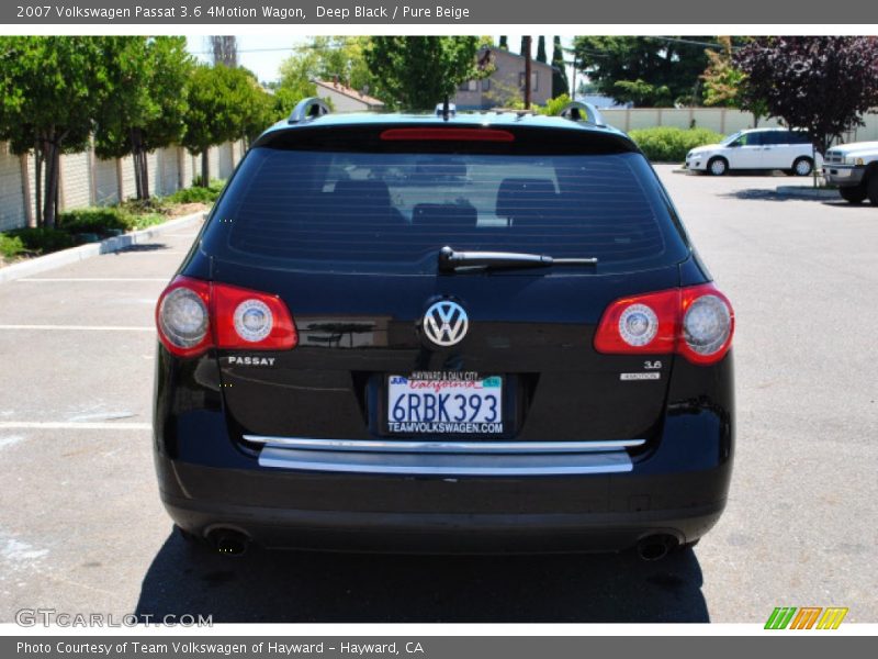 Deep Black / Pure Beige 2007 Volkswagen Passat 3.6 4Motion Wagon