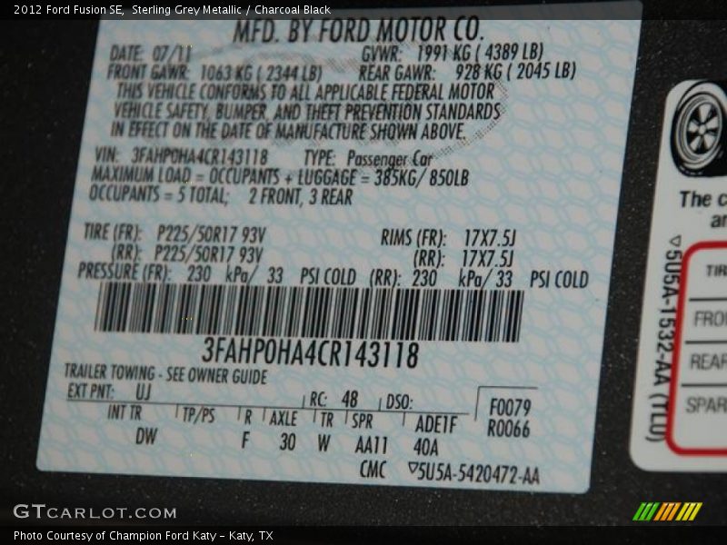 Sterling Grey Metallic / Charcoal Black 2012 Ford Fusion SE