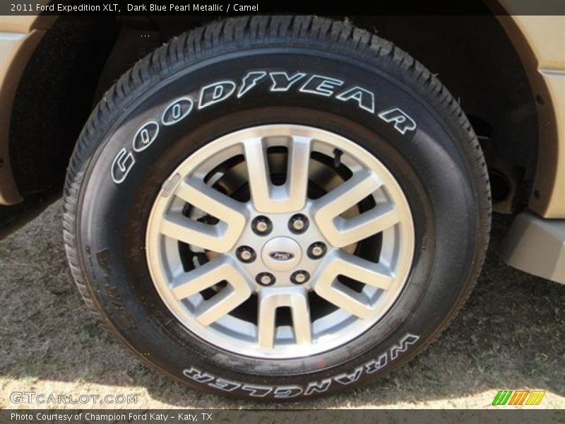 Dark Blue Pearl Metallic / Camel 2011 Ford Expedition XLT