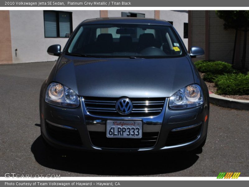 Platinum Grey Metallic / Titan Black 2010 Volkswagen Jetta SE Sedan