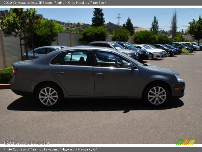 Platinum Grey Metallic / Titan Black 2010 Volkswagen Jetta SE Sedan
