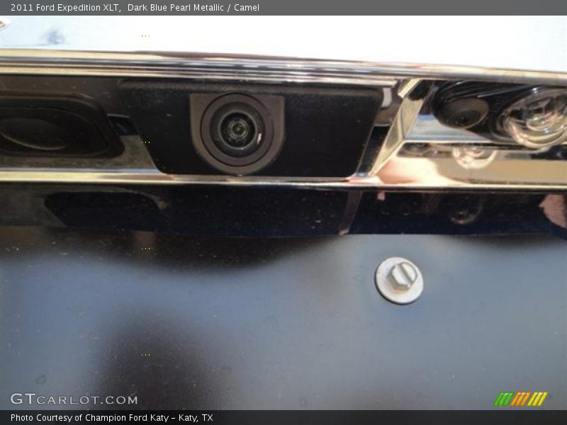 Dark Blue Pearl Metallic / Camel 2011 Ford Expedition XLT