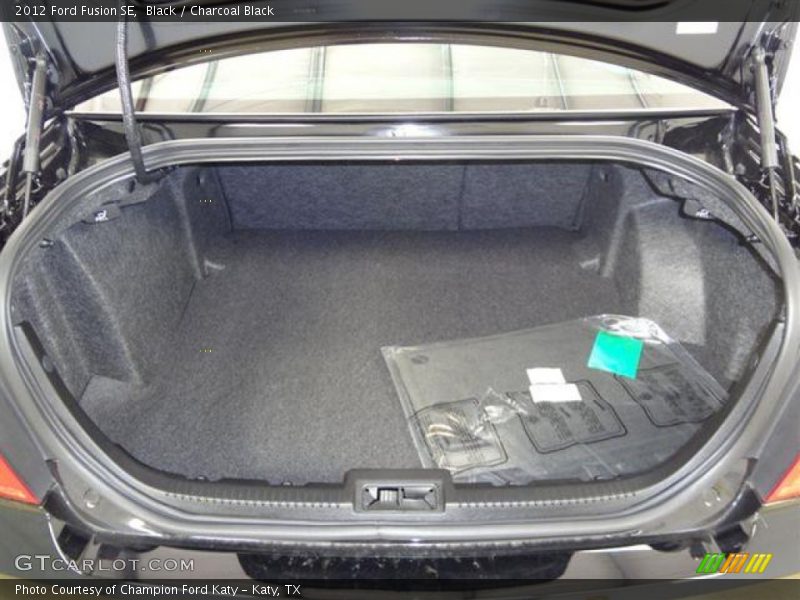 Black / Charcoal Black 2012 Ford Fusion SE