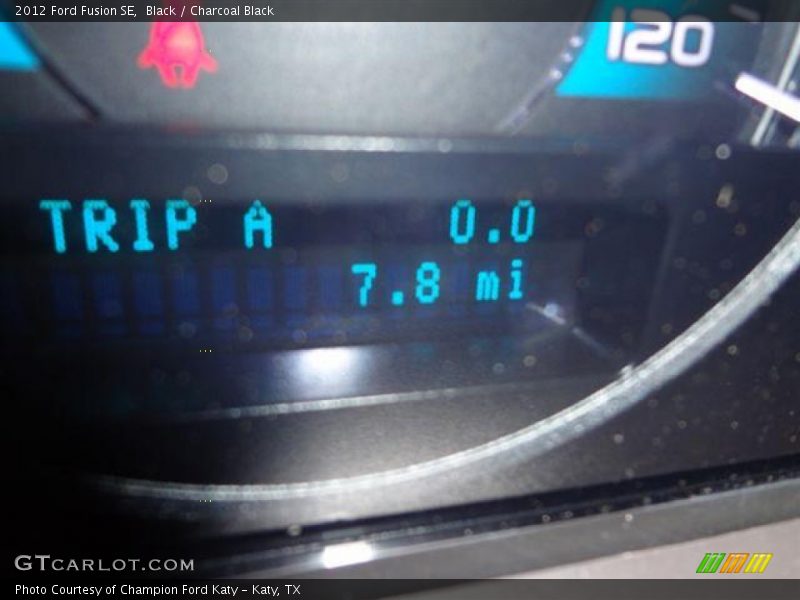 Black / Charcoal Black 2012 Ford Fusion SE