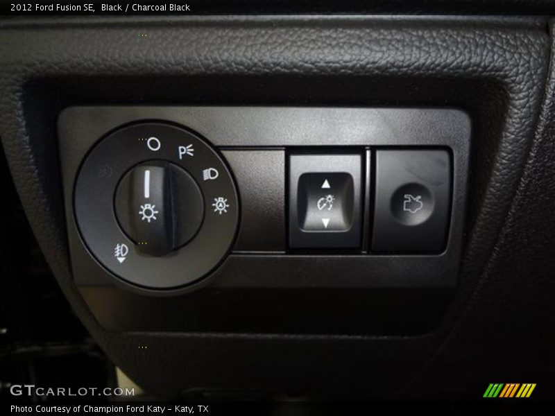 Black / Charcoal Black 2012 Ford Fusion SE