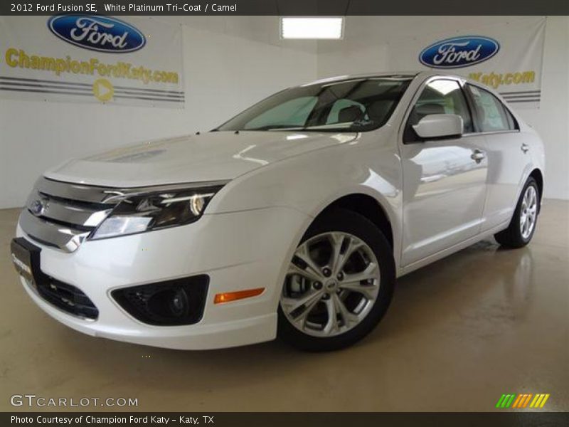 White Platinum Tri-Coat / Camel 2012 Ford Fusion SE