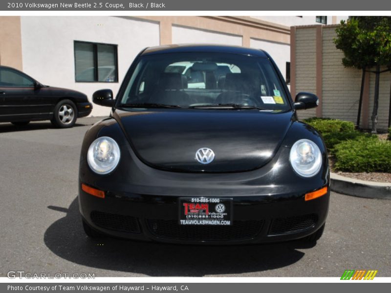 Black / Black 2010 Volkswagen New Beetle 2.5 Coupe