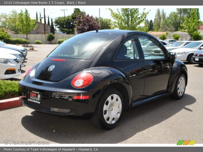 Black / Black 2010 Volkswagen New Beetle 2.5 Coupe