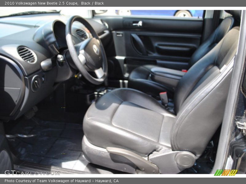 Black / Black 2010 Volkswagen New Beetle 2.5 Coupe