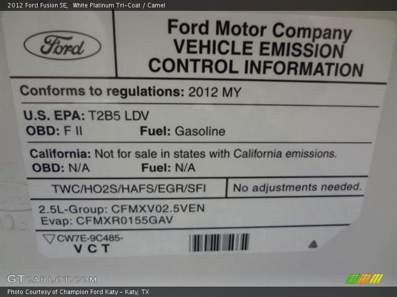 White Platinum Tri-Coat / Camel 2012 Ford Fusion SE
